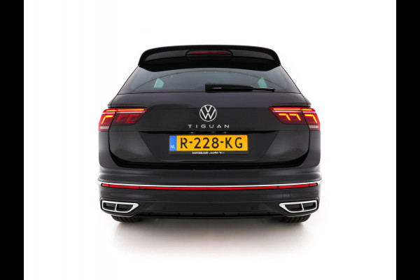 Volkswagen Tiguan 1.4 TSI eHybrid R-Line Business+ (Plug-in) (INCL-BTW) Aut. *LEATHER-FABRIC | FULL-LED | ADAPTIVE-CRUISE | CAMERA | DIGI-COCKPIT | KEYLESS | PRIVACY-GLASS | SPORTSEATS | SHIFTPADDLES | NAVI-FULLMAP | ECC | PDC | 19''ALU*