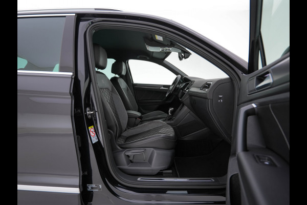 Volkswagen Tiguan 1.4 TSI eHybrid R-Line Business+ (Plug-in) (INCL-BTW) Aut. *LEATHER-FABRIC | FULL-LED | ADAPTIVE-CRUISE | CAMERA | DIGI-COCKPIT | KEYLESS | PRIVACY-GLASS | SPORTSEATS | SHIFTPADDLES | NAVI-FULLMAP | ECC | PDC | 19''ALU*