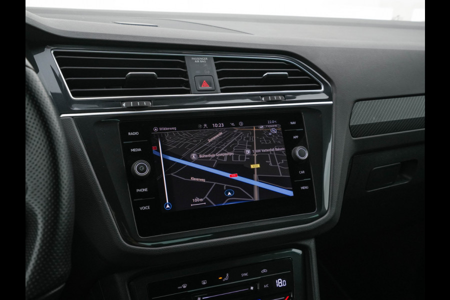 Volkswagen Tiguan 1.4 TSI eHybrid R-Line Business+ (Plug-in) (INCL-BTW) Aut. *LEATHER-FABRIC | FULL-LED | ADAPTIVE-CRUISE | CAMERA | DIGI-COCKPIT | KEYLESS | PRIVACY-GLASS | SPORTSEATS | SHIFTPADDLES | NAVI-FULLMAP | ECC | PDC | 19''ALU*