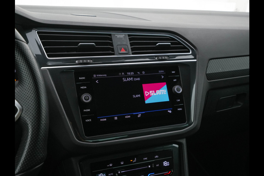 Volkswagen Tiguan 1.4 TSI eHybrid R-Line Business+ (Plug-in) (INCL-BTW) Aut. *LEATHER-FABRIC | FULL-LED | ADAPTIVE-CRUISE | CAMERA | DIGI-COCKPIT | KEYLESS | PRIVACY-GLASS | SPORTSEATS | SHIFTPADDLES | NAVI-FULLMAP | ECC | PDC | 19''ALU*