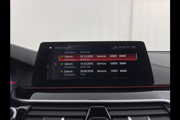 BMW 6 Serie Gran Turismo 640i xDrive M-Sportpack High Executive Aut. *PANO | LEATHER | BOWERS&WILKINS | BLINDSPOT | MEMORY-PACK | NIGHTVISION | TOPVIEW | DIGI-COCKPIT | HEATED-COMFORTSEATS | HEAD-UP | ADAPTIVE-CRUISE | KEYLESS | TOWBAR | SOFTCLOSE | 20''A