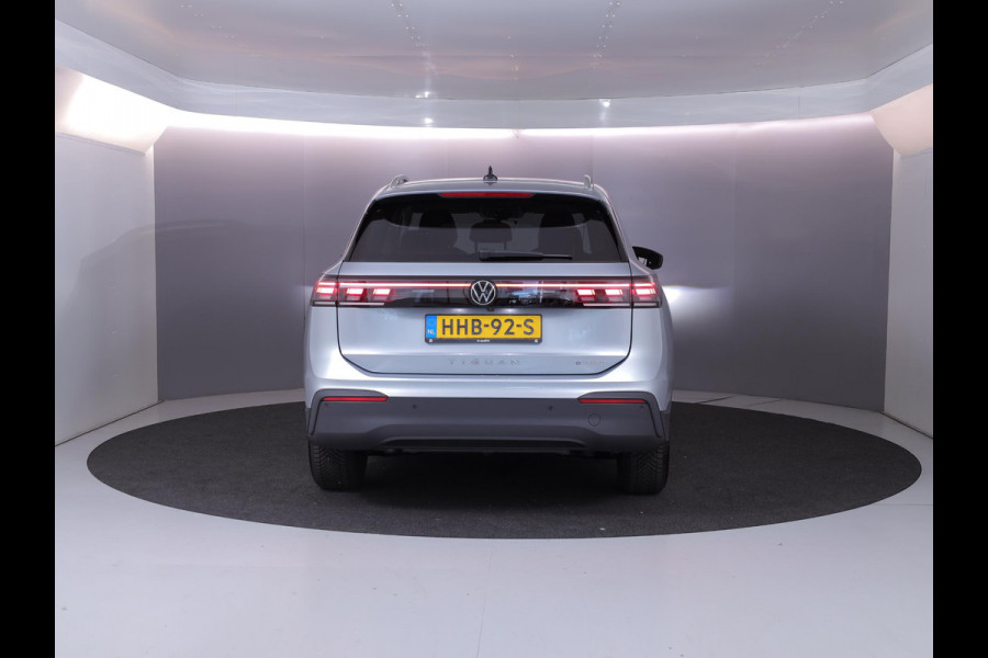 Volkswagen Tiguan 1.5 eHybrid Life Edition El. trekhaak| Matrix LED| Navi | 19'LM-velgen