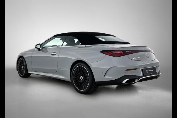 Mercedes-Benz CLE Cabriolet 200 AMG Line | Premium Plus pakket | Winterpakket | Rijassistentiepakket Plus | AMG spoiler | Middenconsole metaalstructuur | Stoelventilatie/- verwarming | Windschut | 19 inch multispaaks lichtmetalen AMG velgen |
