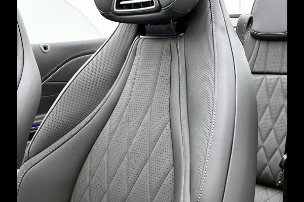 Mercedes-Benz CLE Cabriolet 200 AMG Line | Premium Plus pakket | Winterpakket | Rijassistentiepakket Plus | AMG spoiler | Middenconsole metaalstructuur | Stoelventilatie/- verwarming | Windschut | 19 inch multispaaks lichtmetalen AMG velgen |