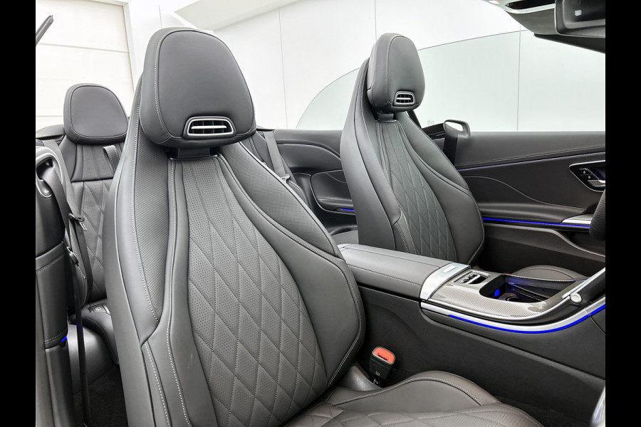 Mercedes-Benz CLE Cabriolet 200 AMG Line | Premium Plus pakket | Winterpakket | Rijassistentiepakket Plus | AMG spoiler | Middenconsole metaalstructuur | Stoelventilatie/- verwarming | Windschut | 19 inch multispaaks lichtmetalen AMG velgen |