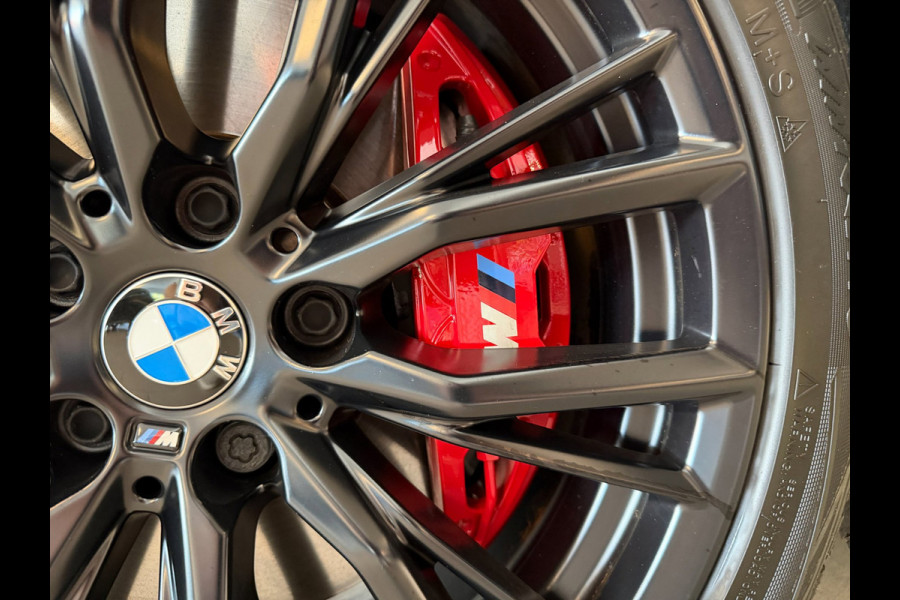 BMW 3 Serie Touring 330e G21 Touring LCI 292PK XTRA BOOST LONG RANGE FACELIFT PANO LEER TREKHAAK HARMAN KARDON SHADOWLINE NIEUWSTA