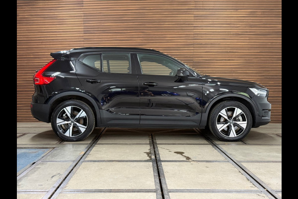 Volvo XC40 Recharge P8 AWD R-Design | Pano | Harman Kardon | BLIS | IntelliSafe Pro | Google | Keyless | Warmtepomp | NAP