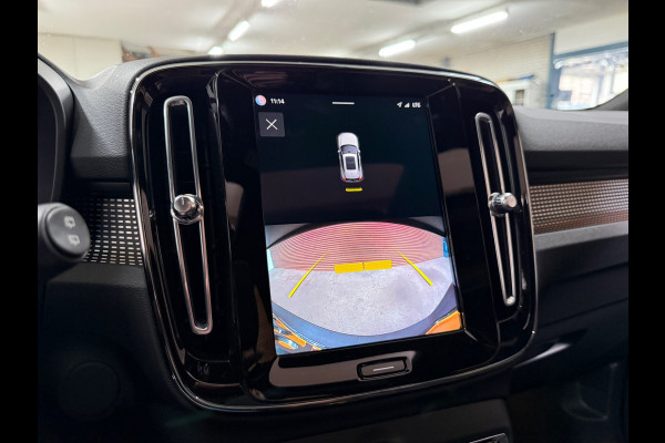 Volvo XC40 Recharge P8 AWD R-Design | Pano | Harman Kardon | BLIS | IntelliSafe Pro | Google | Keyless | Warmtepomp | NAP