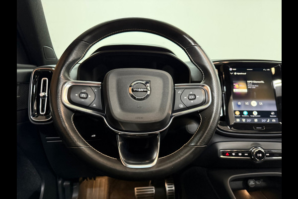 Volvo XC40 Recharge P8 AWD R-Design | Pano | Harman Kardon | BLIS | IntelliSafe Pro | Google | Keyless | Warmtepomp | NAP