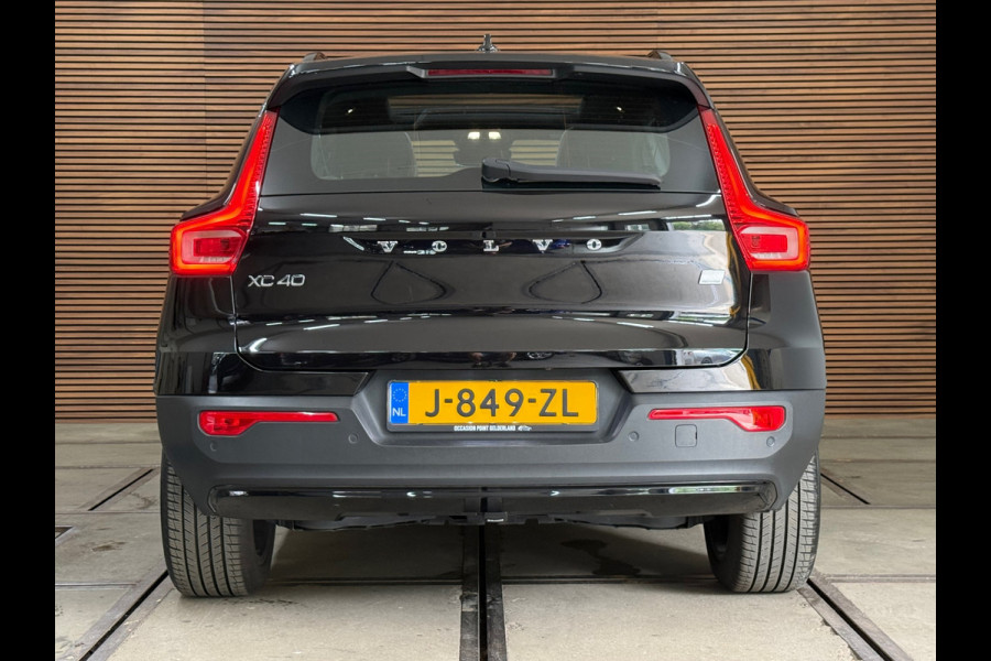 Volvo XC40 Recharge P8 AWD R-Design | Pano | Harman Kardon | BLIS | IntelliSafe Pro | Google | Keyless | Warmtepomp | NAP