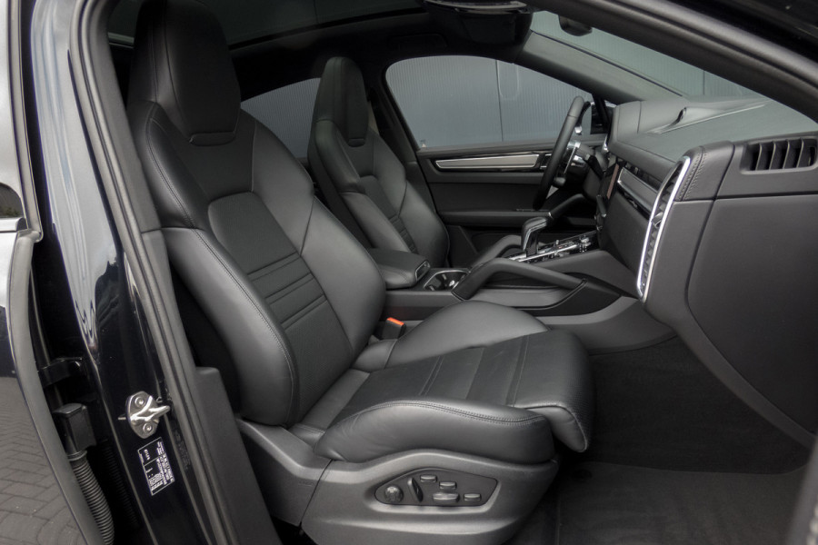 Porsche Cayenne Coupé 3.0 E-Hybrid Platinum Edition | Sport Chrono | Luchtvering | GTS Stoelen| 360° | BOSE | HUD | Elek. Trekhaak