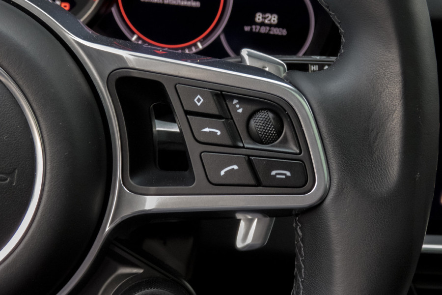 Porsche Cayenne Coupé 3.0 E-Hybrid Platinum Edition | Sport Chrono | Luchtvering | GTS Stoelen| 360° | BOSE | HUD | Elek. Trekhaak