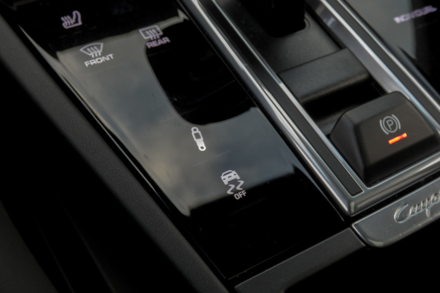 Porsche Cayenne Coupé 3.0 E-Hybrid Platinum Edition | Sport Chrono | Luchtvering | GTS Stoelen| 360° | BOSE | HUD | Elek. Trekhaak
