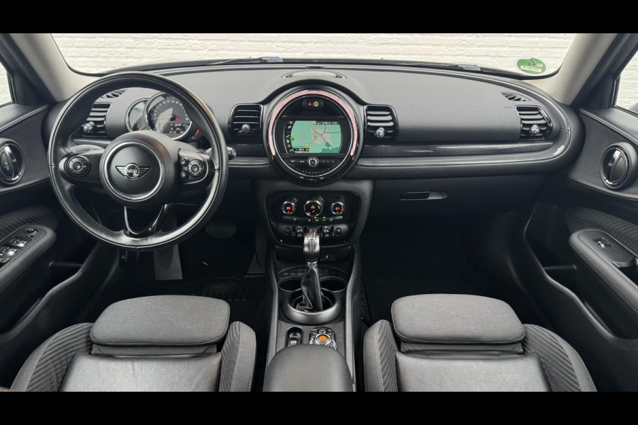MINI Clubman 1.5 Cooper Sportstoelen half leder Navigatie Cruise Clima Trekhaak