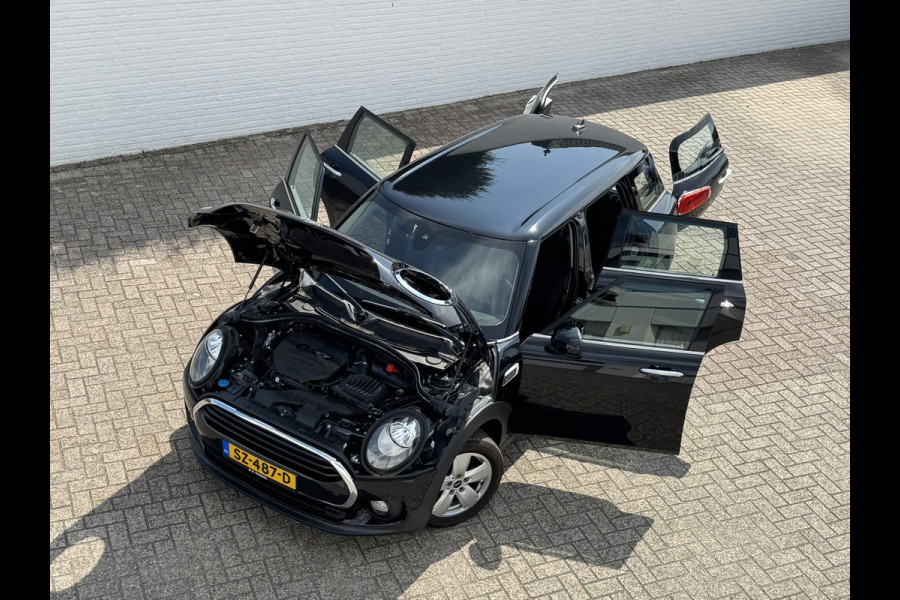 MINI Clubman 1.5 Cooper Sportstoelen half leder Navigatie Cruise Clima Trekhaak
