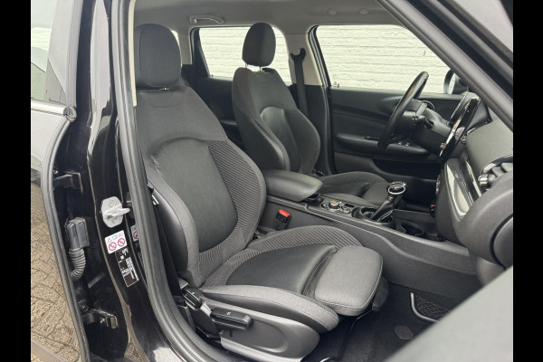 MINI Clubman 1.5 Cooper Sportstoelen half leder Navigatie Cruise Clima Trekhaak
