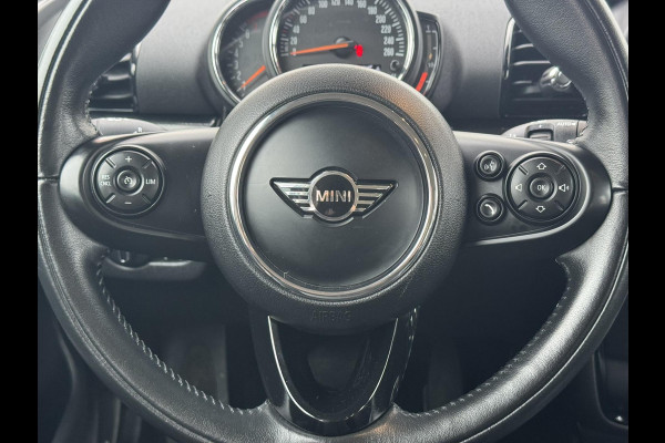 MINI Clubman 1.5 Cooper Sportstoelen half leder Navigatie Cruise Clima Trekhaak