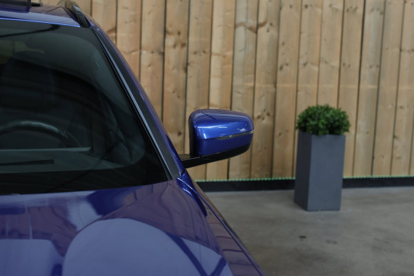 BMW 3 Serie Touring 320e M-Sport *Pano*H/K*340 look*360 Camera*Head-Up*