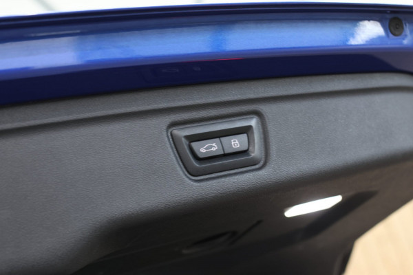 BMW 3 Serie Touring 320e M-Sport *Pano*H/K*340 look*360 Camera*Head-Up*