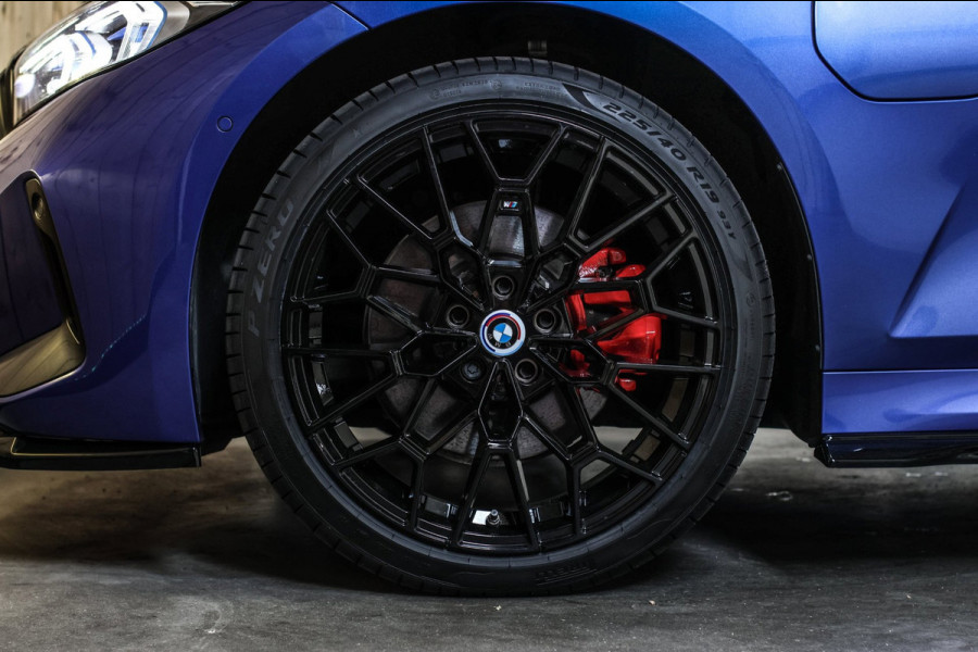 BMW 3 Serie Touring 320e M-Sport *Pano*H/K*340 look*360 Camera*Head-Up*