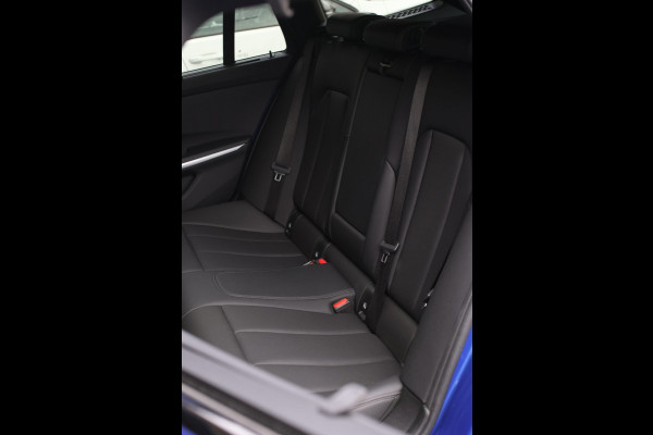 BMW 3 Serie Touring 320e M-Sport *Pano*H/K*340 look*360 Camera*Head-Up*
