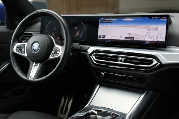 BMW 3 Serie Touring 320e M-Sport *Pano*H/K*340 look*360 Camera*Head-Up*