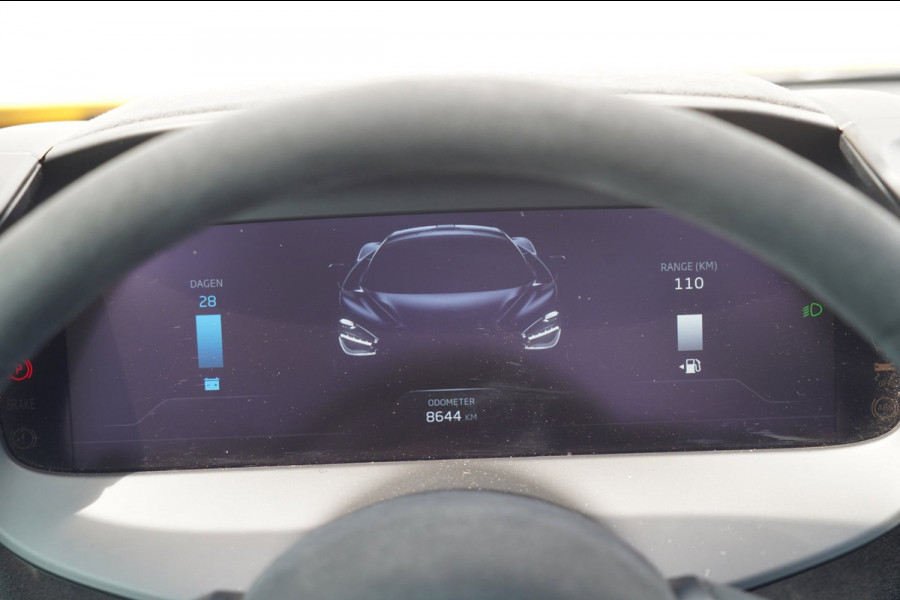 McLaren 750S Spider / Vulcano Yellow / Lift System / Elektrochromic Roof / Bowers & Wilkens Sound / Apple Carplay / 360 Camera