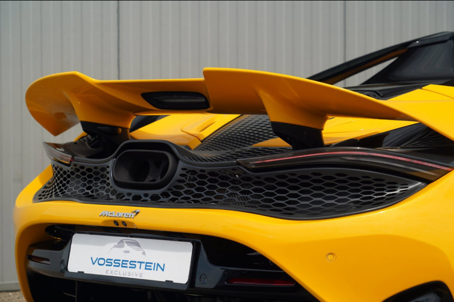 McLaren 750S Spider / Vulcano Yellow / Lift System / Elektrochromic Roof / Bowers & Wilkens Sound / Apple Carplay / 360 Camera