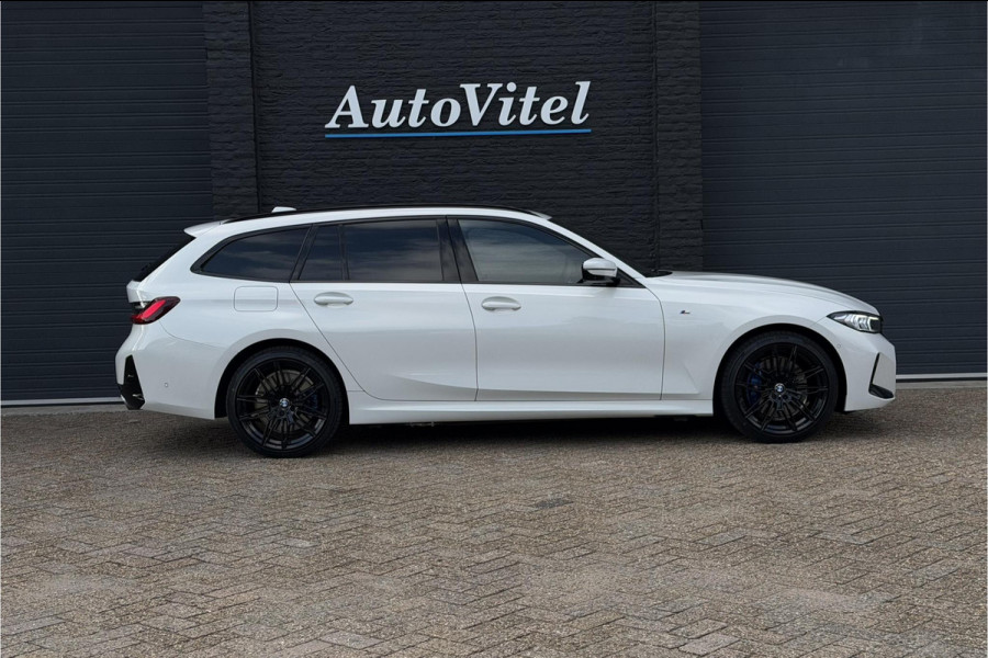 BMW 3 Serie Touring 330e M-Sport | 19,5 kWh Accu | Panodak | Head-Up | Memory | Trekhaak | 360° Camera | Fabrieksgarantie