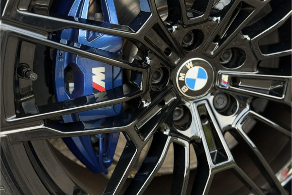 BMW 3 Serie Touring 330e M-Sport | 19,5 kWh Accu | Panodak | Head-Up | Memory | Trekhaak | 360° Camera | Fabrieksgarantie