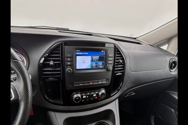 Mercedes-Benz eVito Extra Lang 66 kWh DC 5 persoons 266km WLTP Schuifdeur L+R Camera Navigatie Camera Dubbele cabine