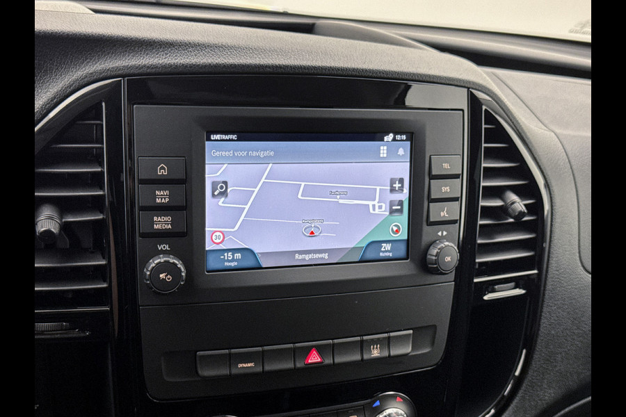 Mercedes-Benz eVito Extra Lang 66 kWh DC 5 persoons 266km WLTP Schuifdeur L+R Camera Navigatie Camera Dubbele cabine