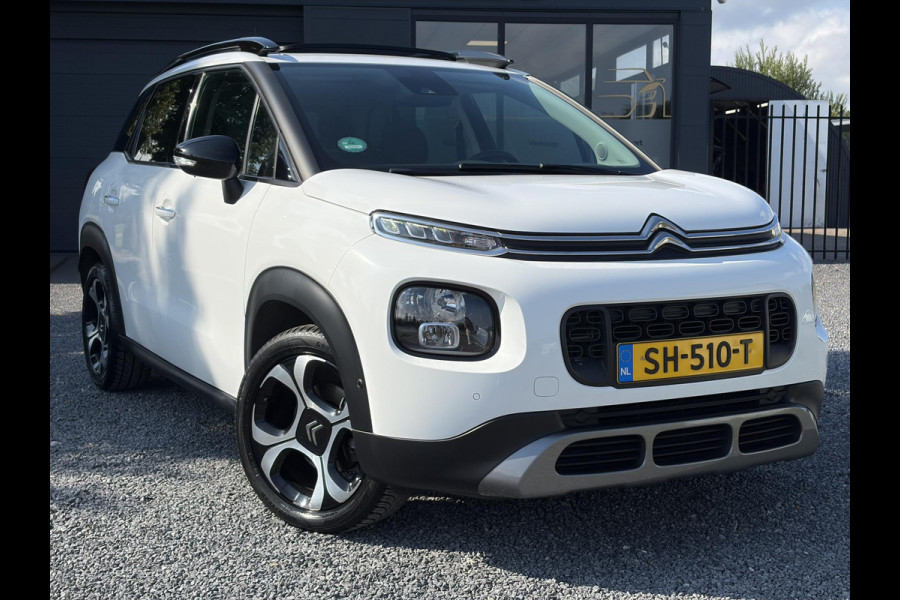 Citroën C3 Aircross 1.2 PureTech S&S Shine D-riem vv in 2024,Draadloze telefoonlader,Carplay,360°Camera,Pano,Navi,Trekhaak,Keyless,PDC V+A,110pk,Dodehoeksensor,Rijstrooksensor,N.A.P,Lm velgen,Apk tot 05-2027