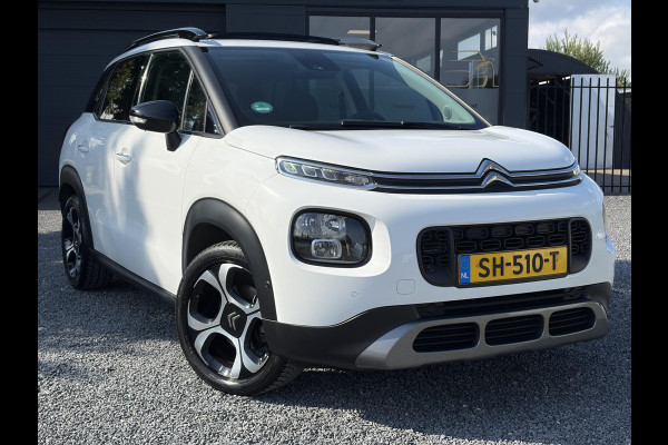 Citroën C3 Aircross 1.2 PureTech S&S Shine D-riem vv in 2024,Draadloze telefoonlader,Carplay,360°Camera,Pano,Navi,Trekhaak,Keyless,PDC V+A,110pk,Dodehoeksensor,Rijstrooksensor,N.A.P,Lm velgen,Apk tot 05-2027
