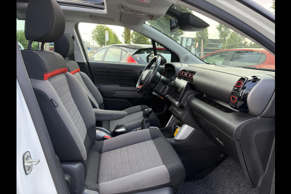 Citroën C3 Aircross 1.2 PureTech S&S Shine D-riem vv in 2024,Draadloze telefoonlader,Carplay,360°Camera,Pano,Navi,Trekhaak,Keyless,PDC V+A,110pk,Dodehoeksensor,Rijstrooksensor,N.A.P,Lm velgen,Apk tot 05-2027
