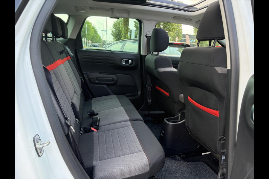 Citroën C3 Aircross 1.2 PureTech S&S Shine D-riem vv in 2024,Draadloze telefoonlader,Carplay,360°Camera,Pano,Navi,Trekhaak,Keyless,PDC V+A,110pk,Dodehoeksensor,Rijstrooksensor,N.A.P,Lm velgen,Apk tot 05-2027