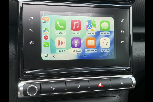 Citroën C3 Aircross 1.2 PureTech S&S Shine D-riem vv in 2024,Draadloze telefoonlader,Carplay,360°Camera,Pano,Navi,Trekhaak,Keyless,PDC V+A,110pk,Dodehoeksensor,Rijstrooksensor,N.A.P,Lm velgen,Apk tot 05-2027