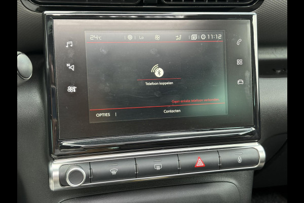 Citroën C3 Aircross 1.2 PureTech S&S Shine D-riem vv in 2024,Draadloze telefoonlader,Carplay,360°Camera,Pano,Navi,Trekhaak,Keyless,PDC V+A,110pk,Dodehoeksensor,Rijstrooksensor,N.A.P,Lm velgen,Apk tot 05-2027