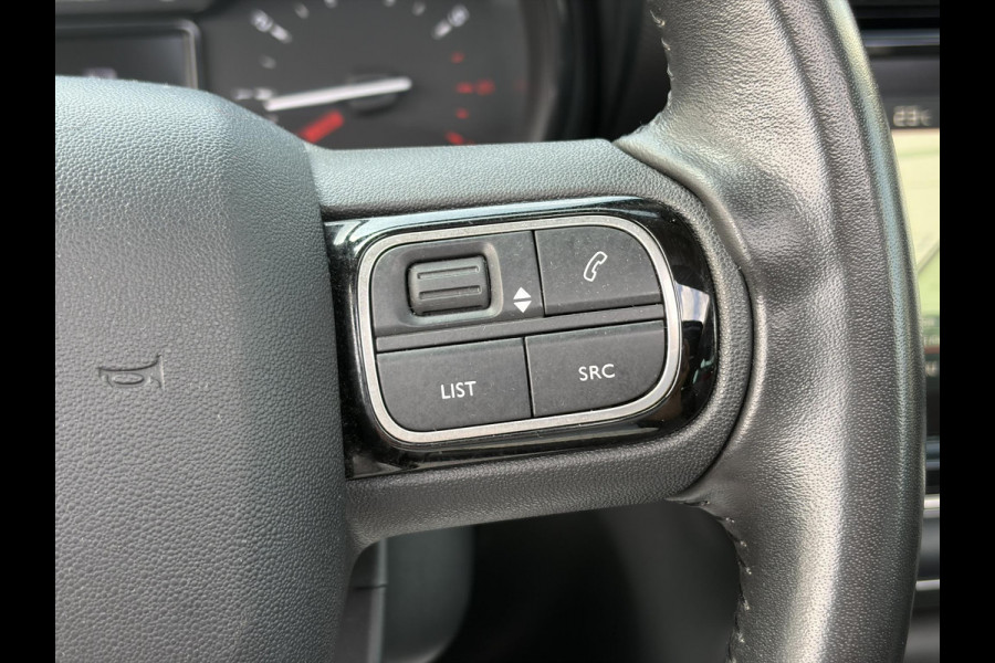 Citroën C3 Aircross 1.2 PureTech S&S Shine D-riem vv in 2024,Draadloze telefoonlader,Carplay,360°Camera,Pano,Navi,Trekhaak,Keyless,PDC V+A,110pk,Dodehoeksensor,Rijstrooksensor,N.A.P,Lm velgen,Apk tot 05-2027