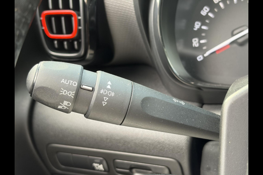 Citroën C3 Aircross 1.2 PureTech S&S Shine D-riem vv in 2024,Draadloze telefoonlader,Carplay,360°Camera,Pano,Navi,Trekhaak,Keyless,PDC V+A,110pk,Dodehoeksensor,Rijstrooksensor,N.A.P,Lm velgen,Apk tot 05-2027