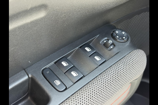 Citroën C3 Aircross 1.2 PureTech S&S Shine D-riem vv in 2024,Draadloze telefoonlader,Carplay,360°Camera,Pano,Navi,Trekhaak,Keyless,PDC V+A,110pk,Dodehoeksensor,Rijstrooksensor,N.A.P,Lm velgen,Apk tot 05-2027