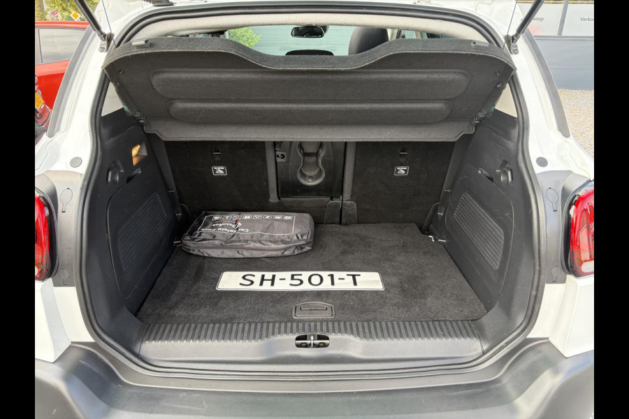 Citroën C3 Aircross 1.2 PureTech S&S Shine D-riem vv in 2024,Draadloze telefoonlader,Carplay,360°Camera,Pano,Navi,Trekhaak,Keyless,PDC V+A,110pk,Dodehoeksensor,Rijstrooksensor,N.A.P,Lm velgen,Apk tot 05-2027