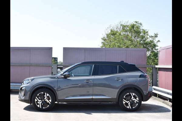Peugeot e-2008 EV GT Avantage 54 kWh Warmtepomp l Alcantara interieur l 360 camera l Navigatie l adaptive cruise control