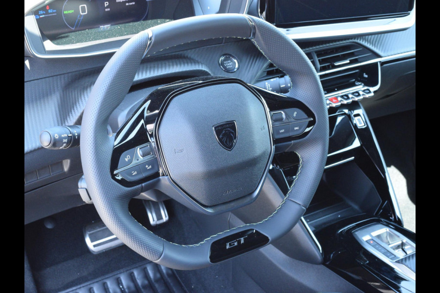 Peugeot e-2008 EV GT Avantage 54 kWh Warmtepomp l Alcantara interieur l 360 camera l Navigatie l adaptive cruise control