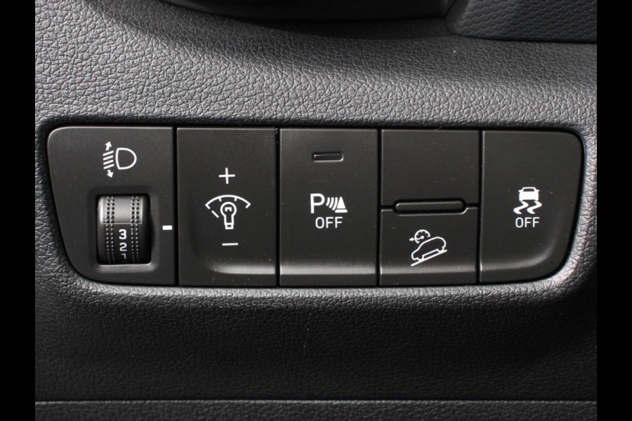 Hyundai Kona 1.0 T-GDI Comfort Climate control Camera Cruise control Parkeersensoren LED Keyless Navigatie Apple Carplay/ Android Auto Lichtmetalen Velgen