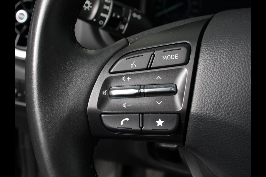 Hyundai Kona 1.0 T-GDI Comfort Climate control Camera Cruise control Parkeersensoren LED Keyless Navigatie Apple Carplay/ Android Auto Lichtmetalen Velgen
