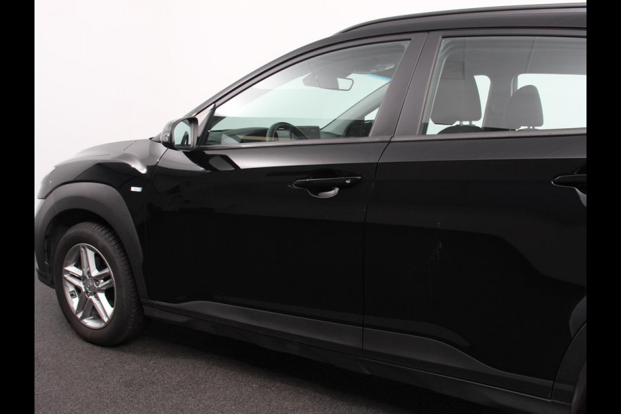 Hyundai Kona 1.0 T-GDI Comfort Climate control Camera Cruise control Parkeersensoren LED Keyless Navigatie Apple Carplay/ Android Auto Lichtmetalen Velgen