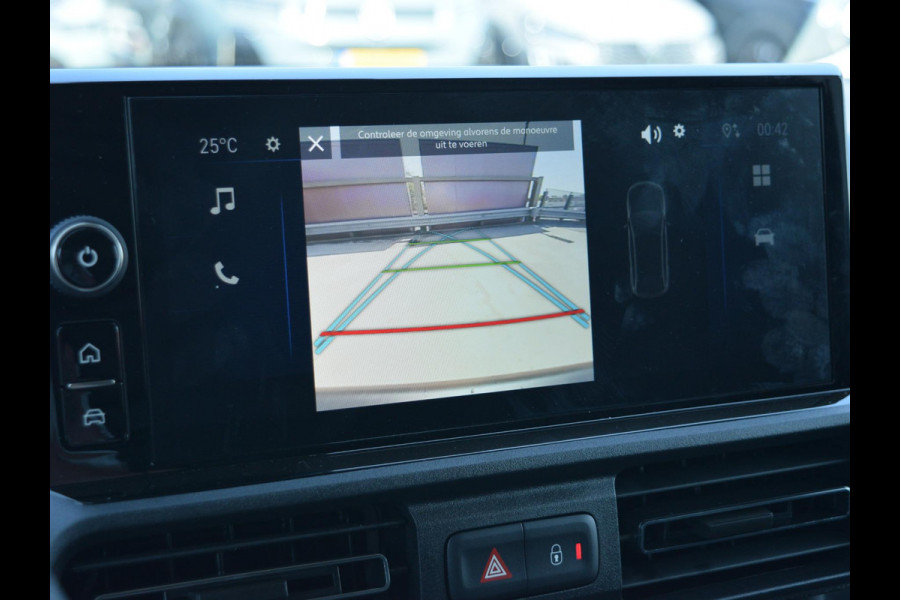 Opel Combo Electric L1 50kWh | camera | Apple Carplay/Android Auto  | laadruimtebetimmering  | Comfort stoelen | rijklaarprijs