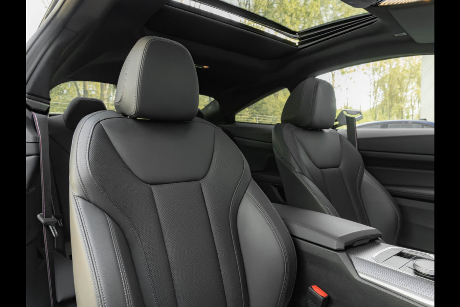 BMW 4 Serie Coupé 430i xDrive - M-Sport Pro - Schuif-/Kanteldak - Laser Achterlichten