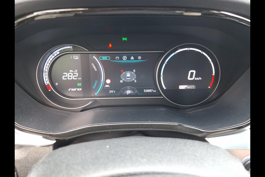 Kia e-Niro DynamicPlusLine 64 kWh | SOH: 97,0% | 3 Fase | Warmtepomp | JBL-Audio | Adaptive CC | Climate Control |